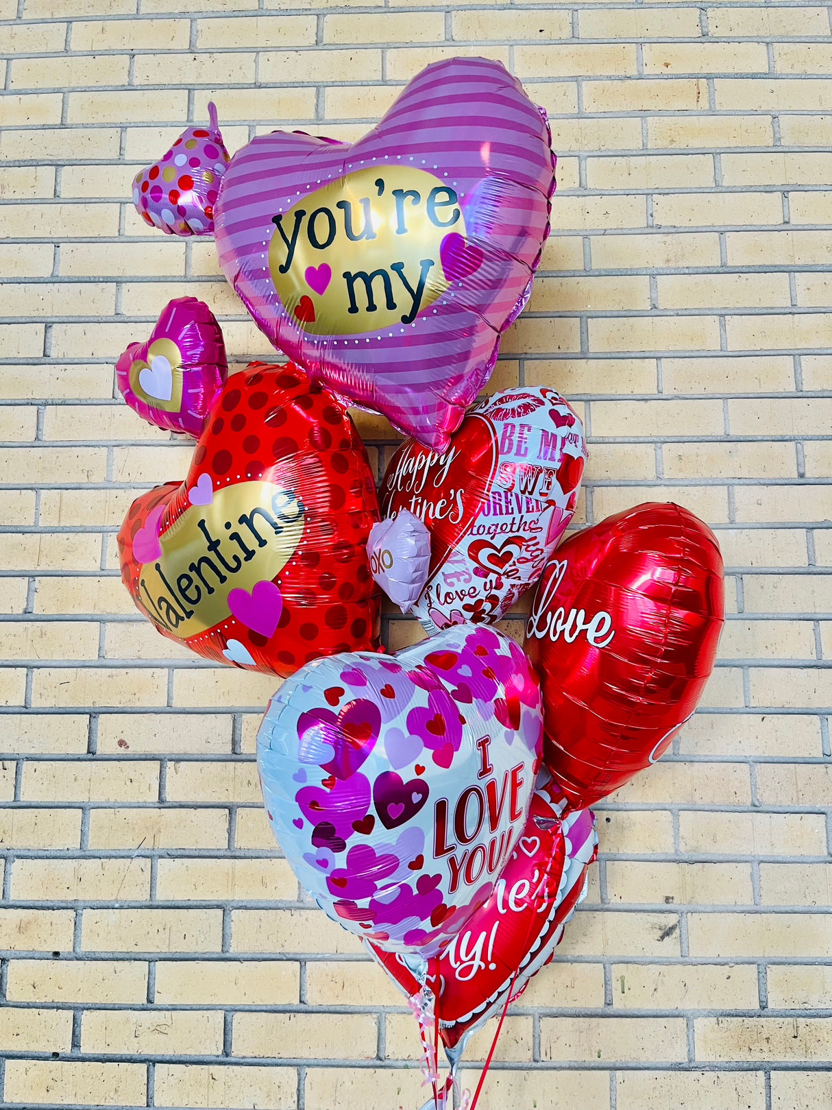 Valentine's Day Balloon Bunch