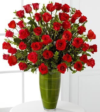 Fascinating Luxury Rose Bouquet - 40 Stems of 24-inch Premium Long-Stemmed Roses